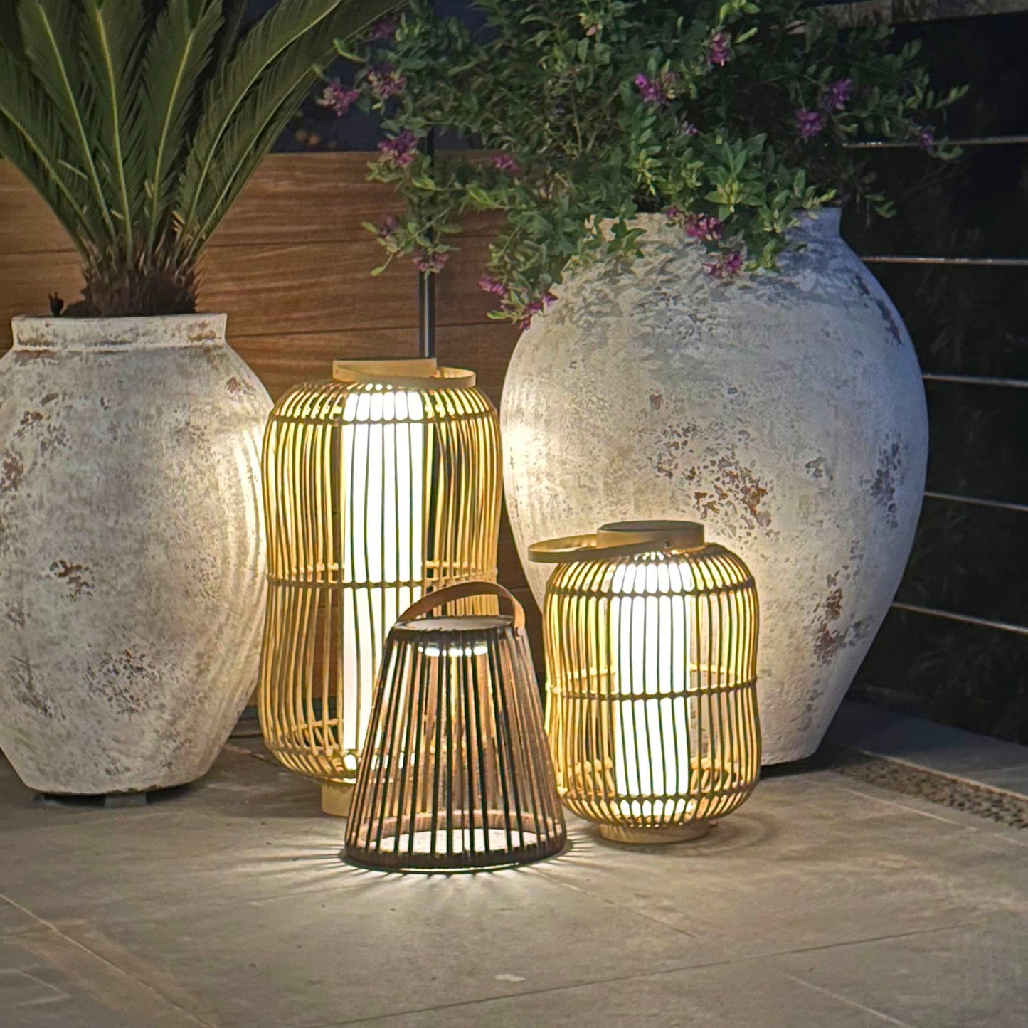 Lanterne solaire décorative avec base LED solaire rechargeable LED blanc chaud MARIEL TALL H60cm