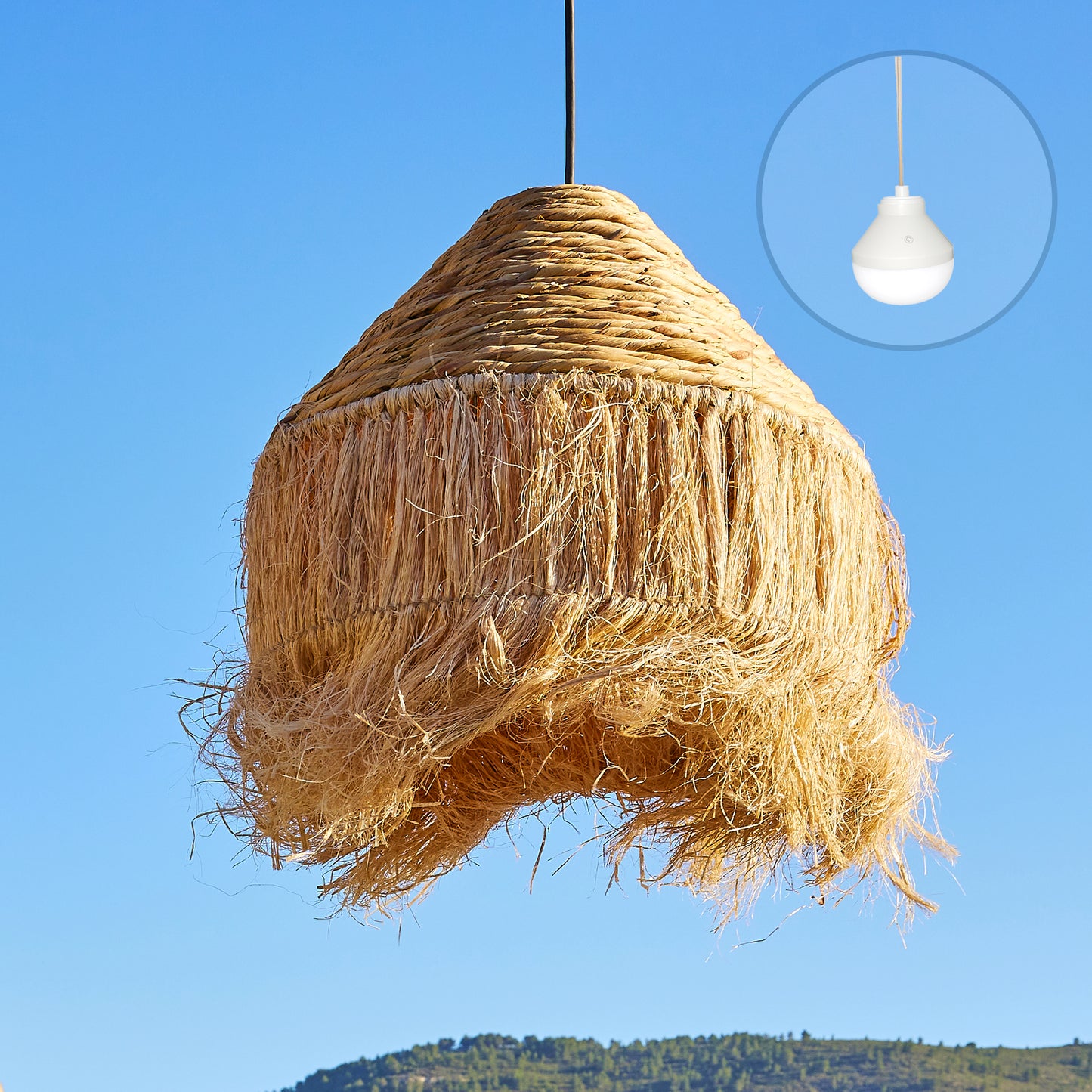 Suspension LEONORA NOMAD en jacinthe d'eau style bohème avec ampoule LED blanc/RGB nomade