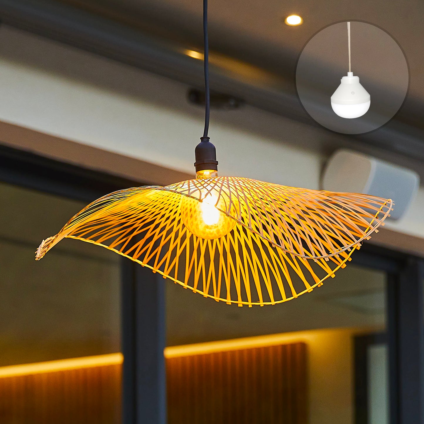Suspension LAIA NOMAD en bambou naturel style bohème avec ampoule LED blanc/ RGB nomade
