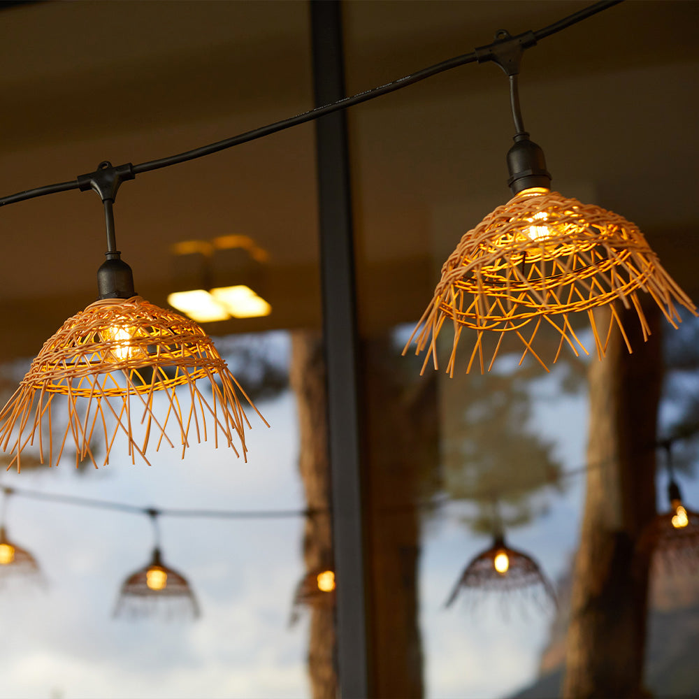 Guirlande lumineuse extérieure raccordable 82m avec 200 ampoules LED filament E27 blanc chaud HAWAII LIGHT Abat-jour polyrotin bohème