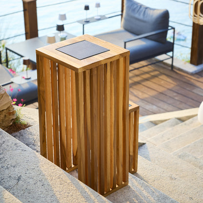 Lanterne solaire décorative LED blanc chaud CHENNAI TALL en bois teck massif H50cm