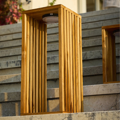 Lanterne solaire décorative LED blanc chaud CHENNAI TALL en bois teck massif H50cm
