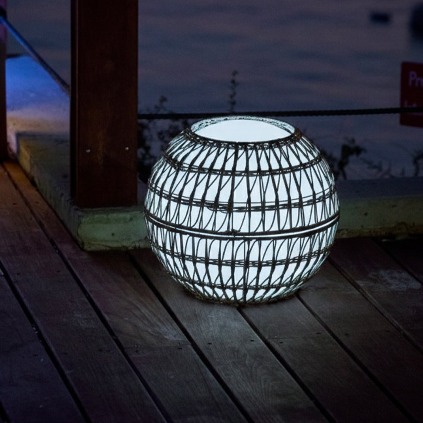 Boule lumineuse filaire avec coque poly rotin amovible pour extérieur LED blanc BOBBY W40 DRESS ∅40cm culot E27