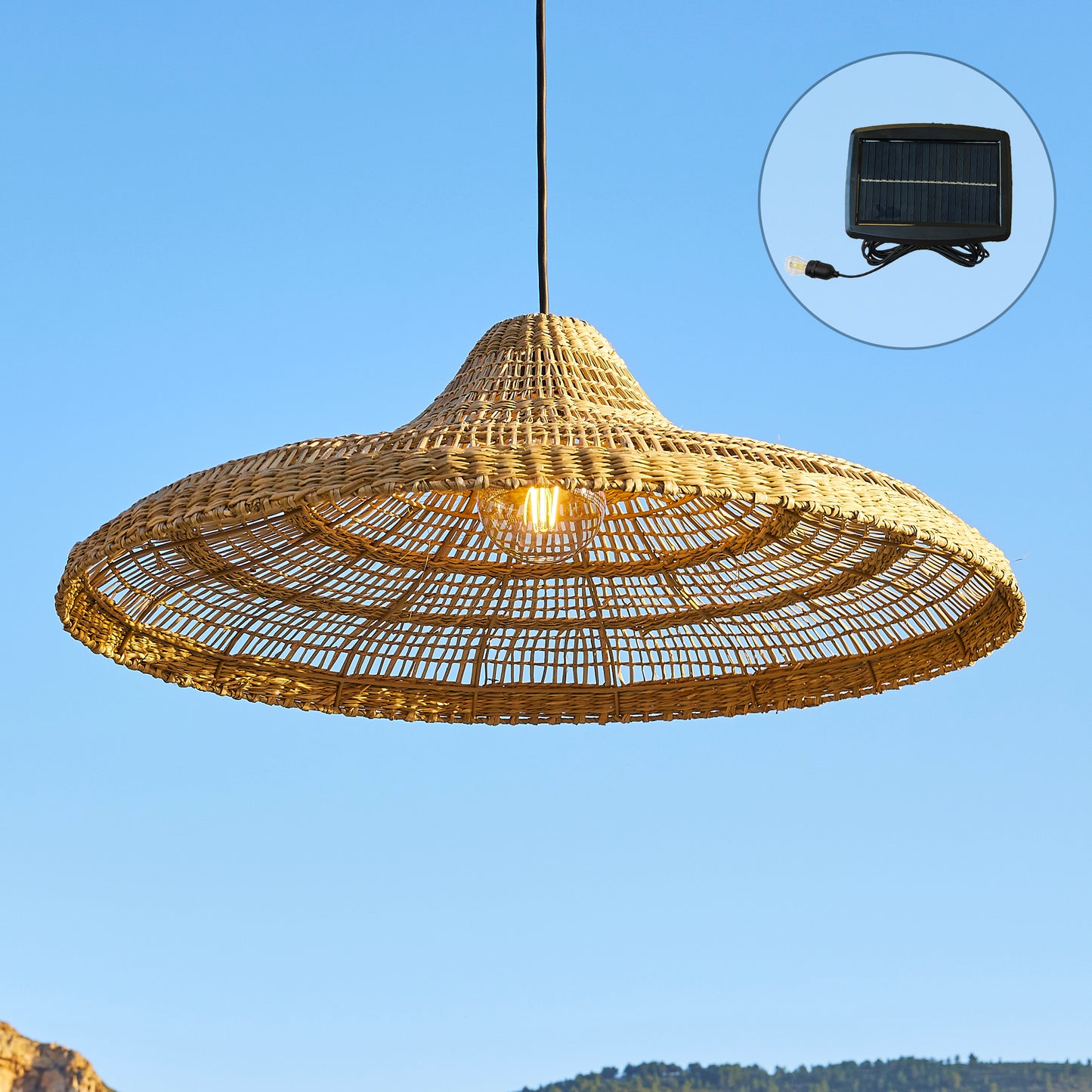 Suspension solaire FREYA LARGE SOLAR en herbe marine avec câble hybride secteur et solaire 5m de longueur